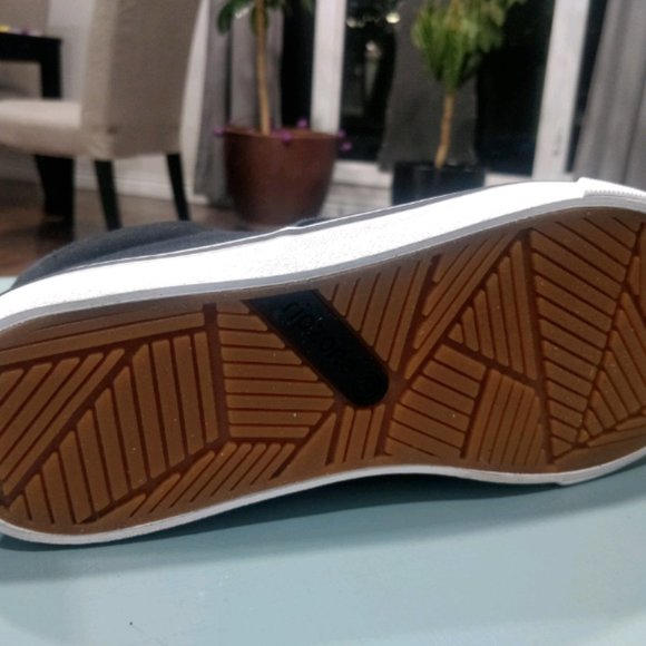 New Ripzone (Mens 8) Kick-Flip hi-top Sneakers - Picture 5 of 6